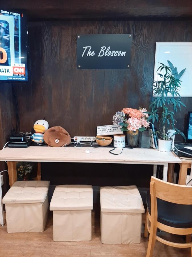 The Blossom Yeonnam Guesthouse Σεούλ Εξωτερικό φωτογραφία