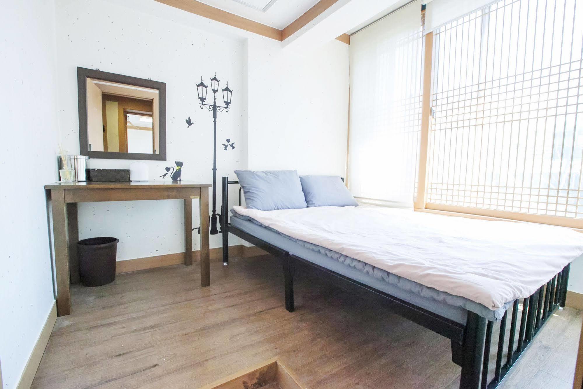 The Blossom Yeonnam Guesthouse Σεούλ Εξωτερικό φωτογραφία